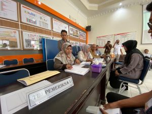 Simulasi pendaftaran bakal calon perseorangan dalam Pemilihan Gubernur dan Wakil Gubernur Sumbar tahun 2020 di Aula KPU Sumbar, Kota Padang, Rabu 29 Januari 2020. Foto : Istimewa