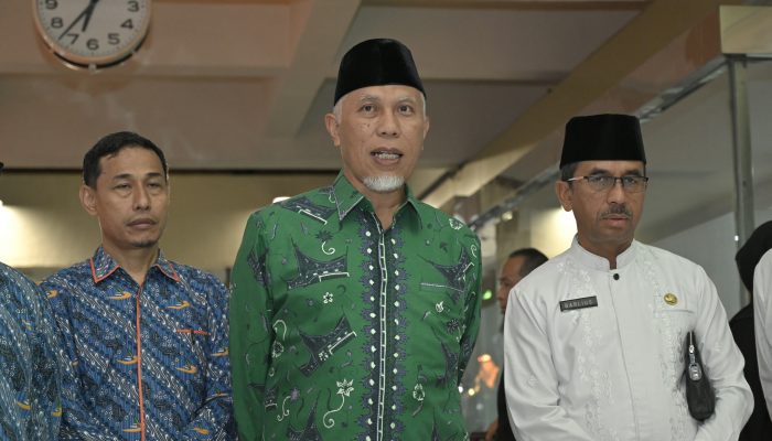 sumatera-barat-raih-penghargaan-nasional-sebagai-provinsi-dengan-residu-data-pendidikan-terendah