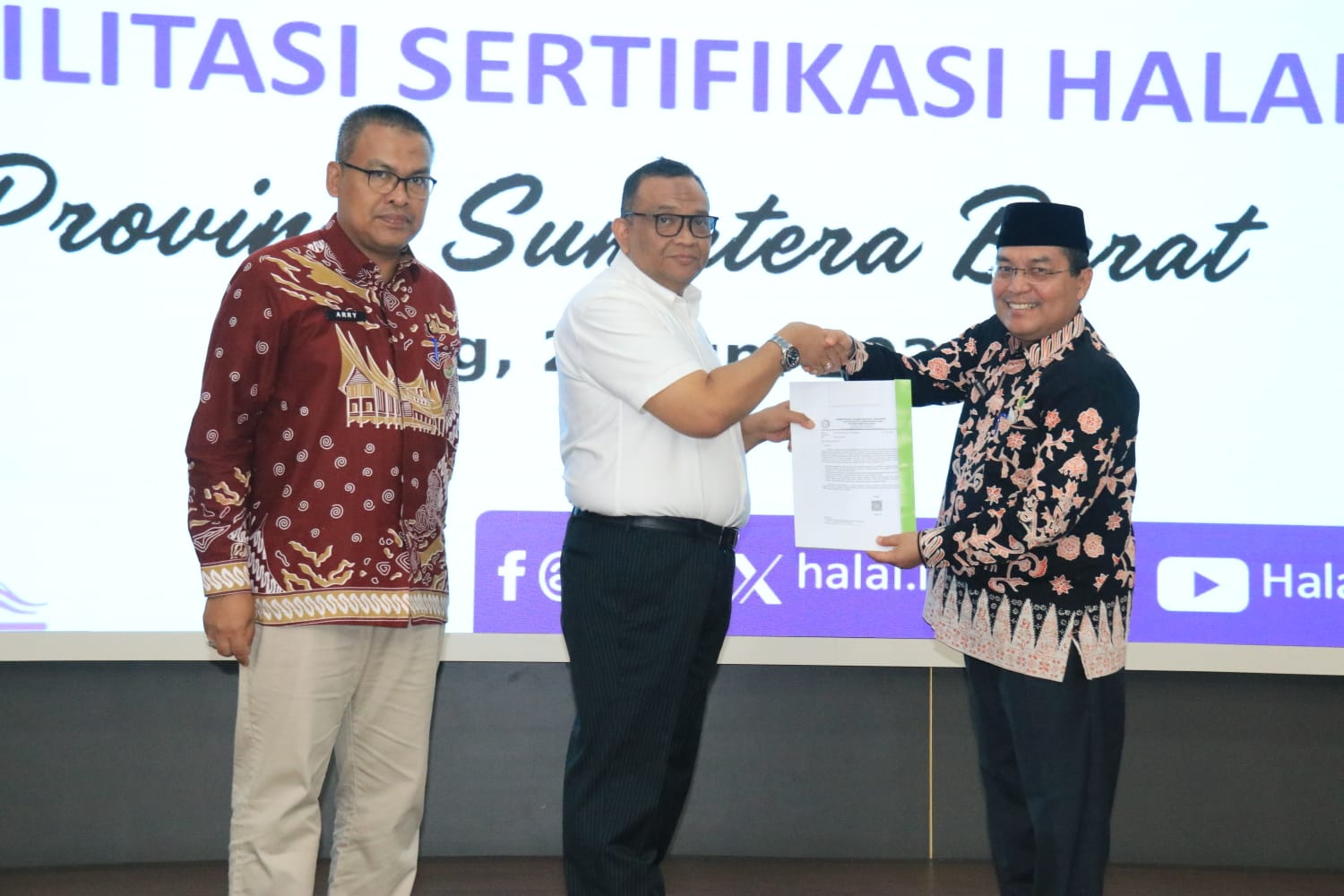 tiga-upt-halal-bakal-dibangun-di-2025,-salah-satunya-di-sumbar