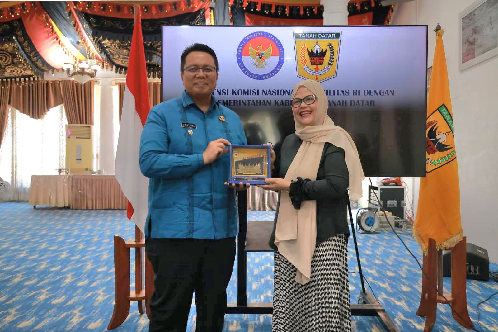 audiensi-bersama-knd-ri,-wabup-sampaikan-komitmen-tanah-datar-ramah-disabilitas audiensi-bersama-knd-ri,-wabup-sampaikan-komitmen-tanah-datar-ramah-disabilitas