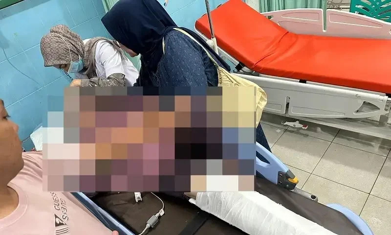 kecelakaan-di-batang-toman-pasbar,-tiga-orang-luka-luka kecelakaan-di-batang-toman-pasbar,-tiga-orang-luka-luka
