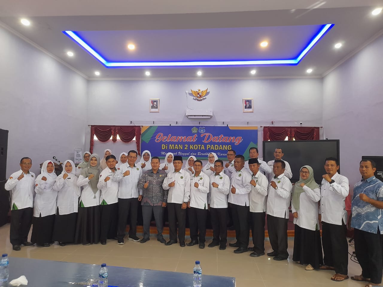 man-2-padang-terima-kunjungan-studi-tiru-kemenag-padang-sidempuan man-2-padang-terima-kunjungan-studi-tiru-kemenag-padang-sidempuan