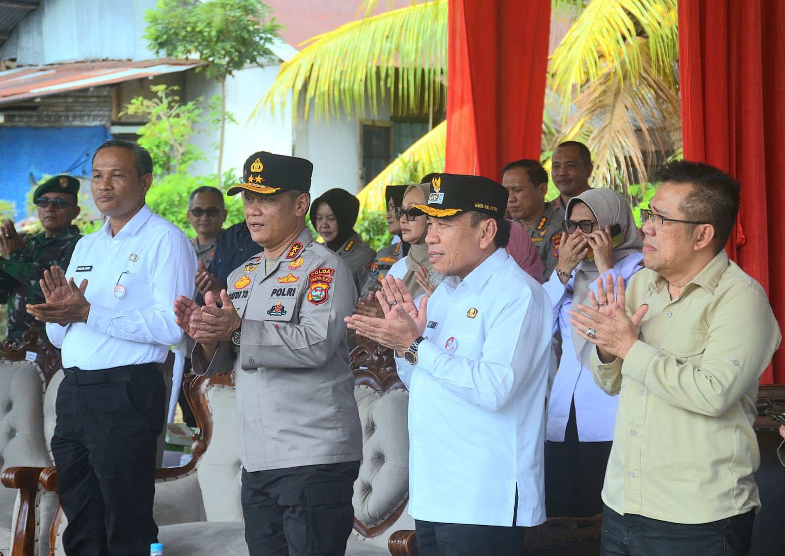 wawako-maigus-ikuti-tanam-jagung-serentak-polda-sumbar-di-padang-sarai