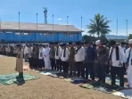 ratusan-jemaah-shalat-istisqa-di-lapangan-merdeka-kota-solok