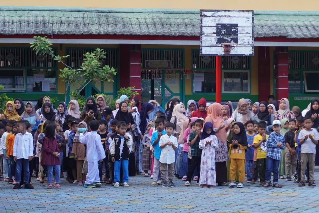 cerita-para-orang-tua-menjemput-asa-lewat-program-padang-juara cerita-para-orang-tua-menjemput-asa-lewat-program-padang-juara