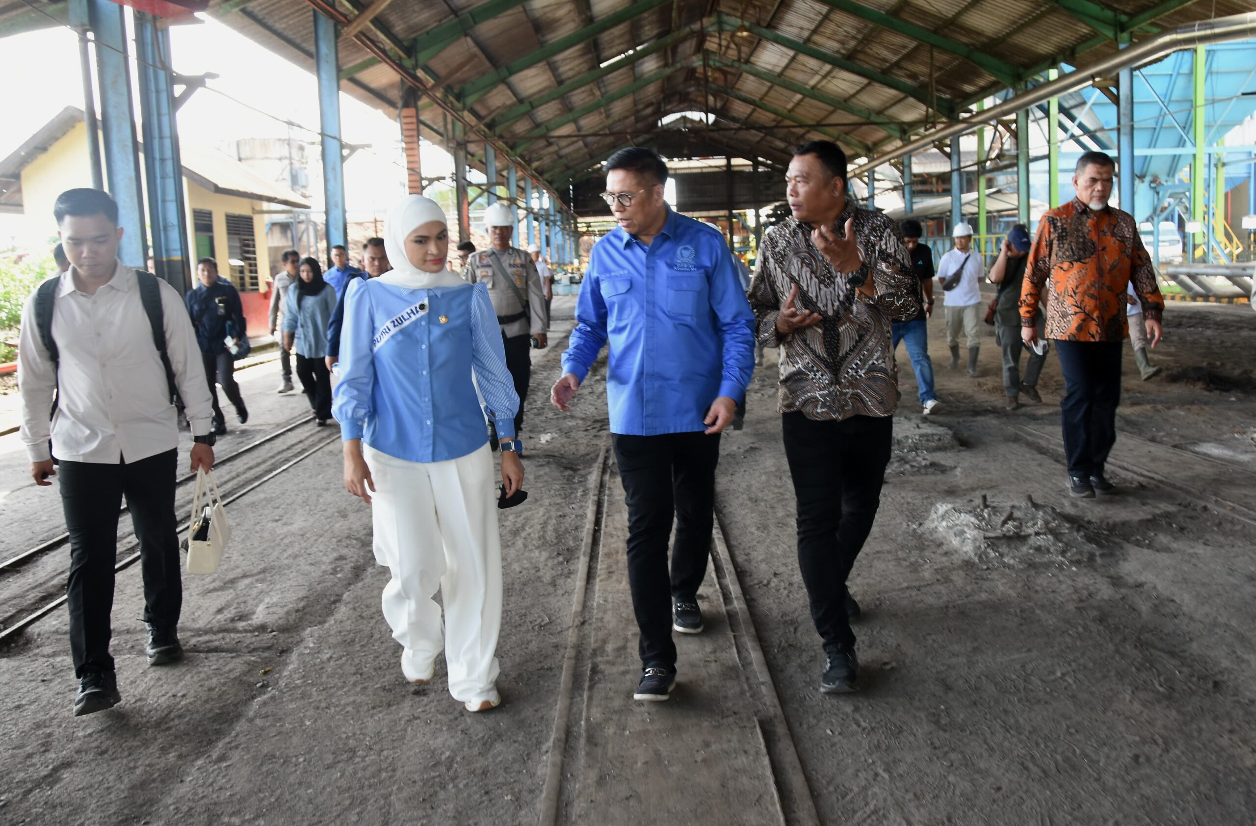 sidak-ke-pabrik-cpo,-komisi-xii-dpr-temukan-pelanggaran-lingkungan-di-pt-mutiara-agam