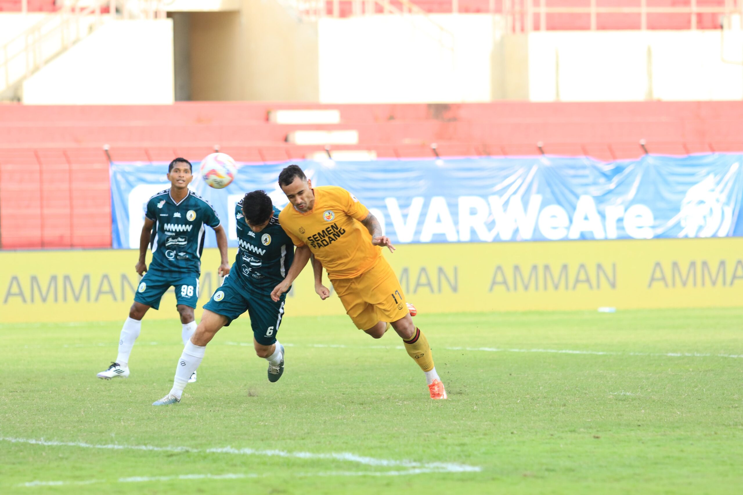 laga-perdana-bri-super-league-2025/2026,-semen-padang-fc-tantang-juara-bertahan-persib-di-gelora-bandung-lautan-api