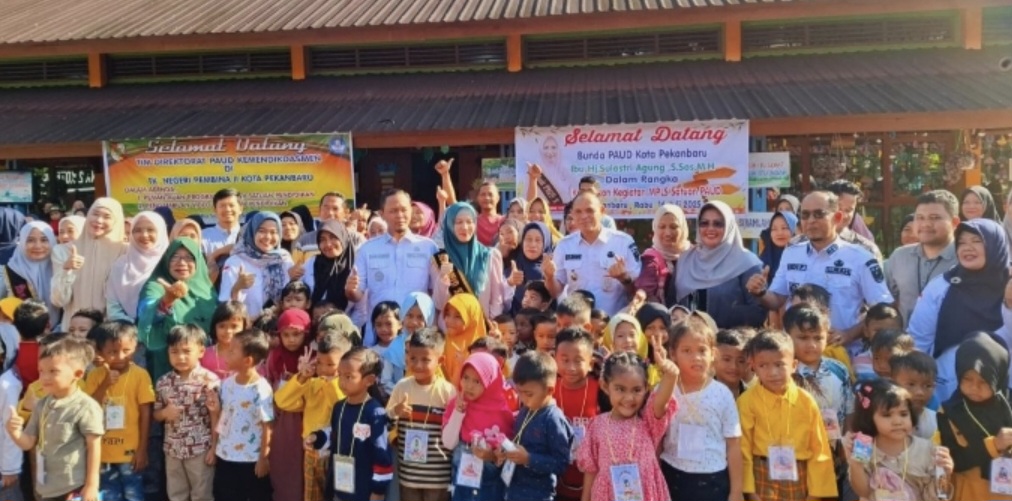 tk-negeri-pembina-ii-pekanbaru-jadi-percontohan-nasional-mpls-ramah-anak tk-negeri-pembina-ii-pekanbaru-jadi-percontohan-nasional-mpls-ramah-anak