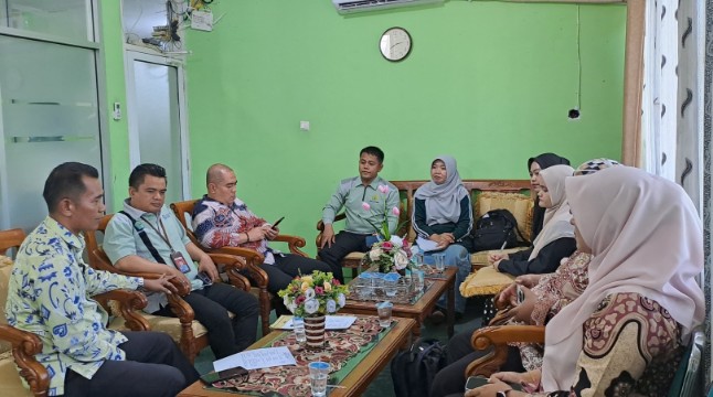 kasubbag-tu-kemenag-padang-tekankan-peran-strategis-tim-editor-website kasubbag-tu-kemenag-padang-tekankan-peran-strategis-tim-editor-website