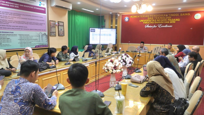 pimpinan-fbs-unp-diskusikan-pengajuan-jabatan-lektor-bagi-dosen-asisten-ahli pimpinan-fbs-unp-diskusikan-pengajuan-jabatan-lektor-bagi-dosen-asisten-ahli