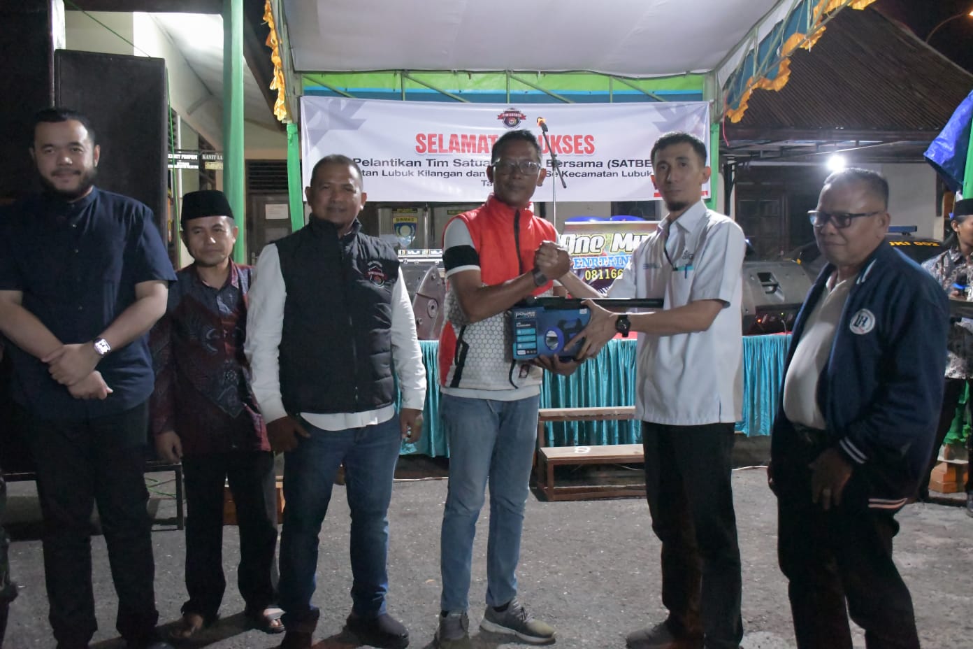 semen-padang-donasikan-perlengkapan-operasional-untuk-satber-cegah-tawuran