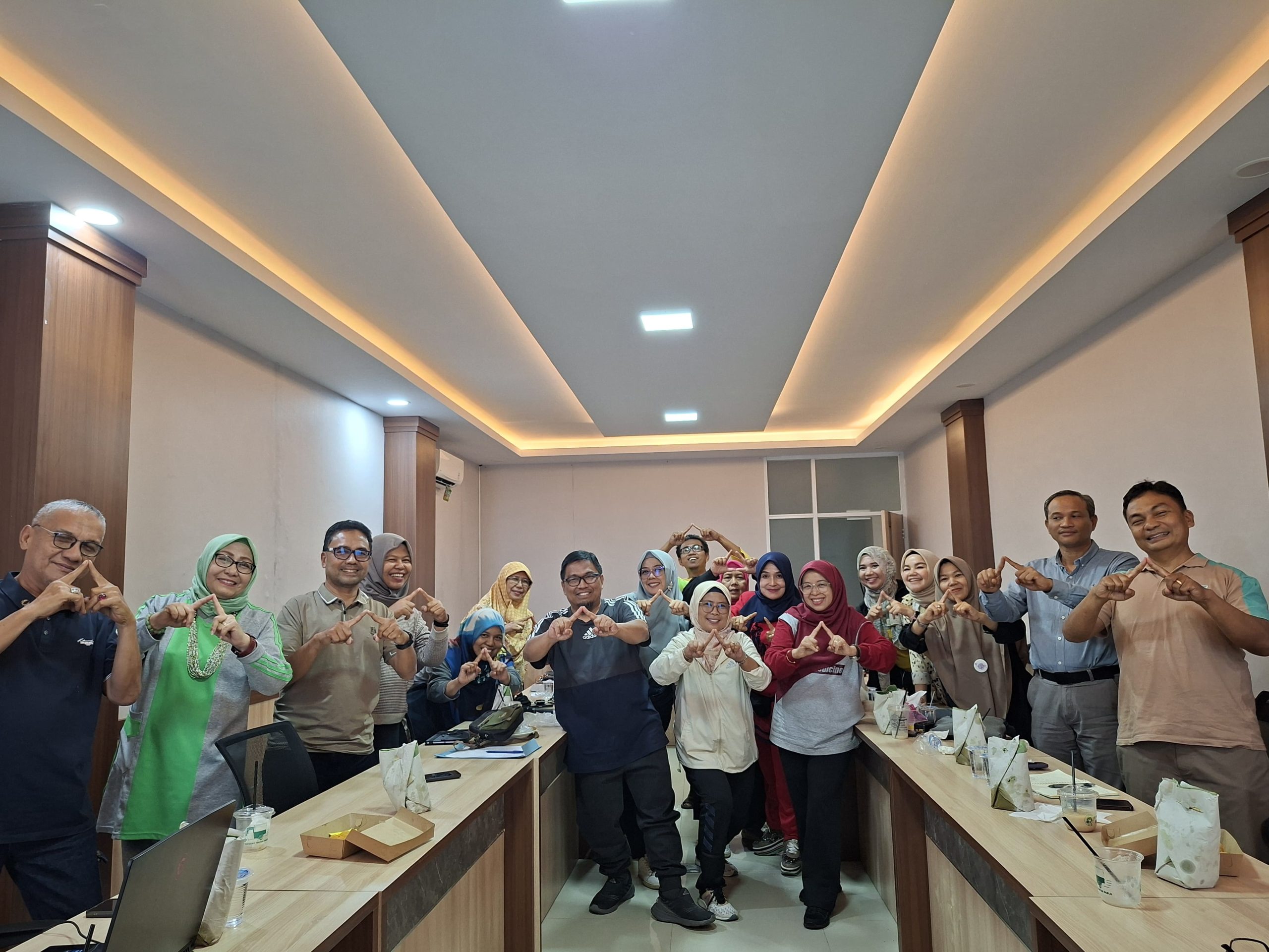 jelang-kongres-vii-dpp-ika-unand,-gelar-diskusi-panel-himpun-masukan-persoalan-kekinian