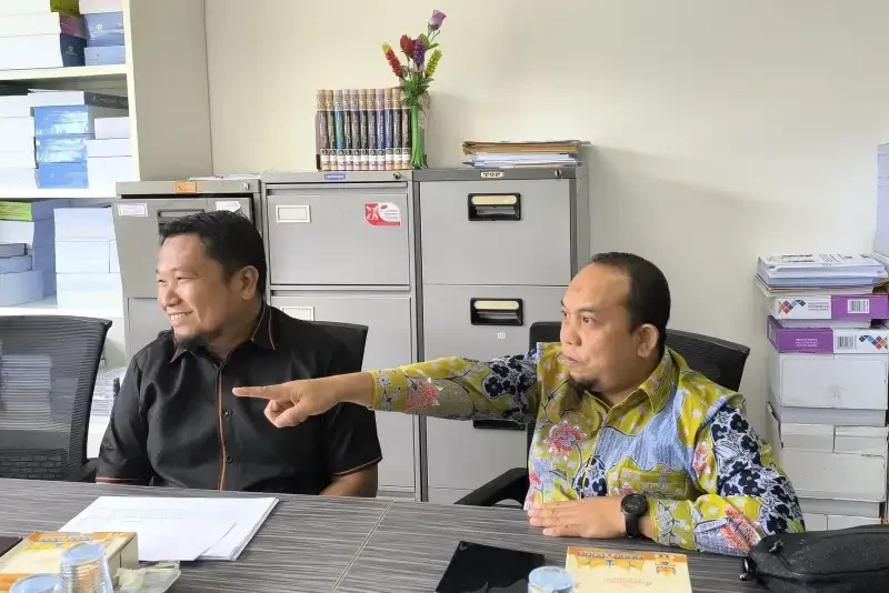 pad-parkir-kota-padang-masih-jauh-dari-target,-dprd-soroti-dugaan-kebocoran-dan-premanisme pad-parkir-kota-padang-masih-jauh-dari-target,-dprd-soroti-dugaan-kebocoran-dan-premanisme