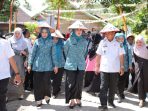 wakil-ketua-tp-pkk-sumbar-ny.-dianita-vasco-pimpin-tim-penilai-pkk-di-nagari-panti-selatan 