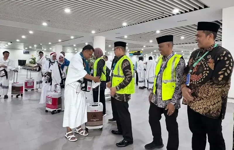 pemko-sambut-kepulangan-jamaah-haji-kota-bukittinggi-1446-h pemko-sambut-kepulangan-jamaah-haji-kota-bukittinggi-1446-h