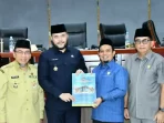 di-paripurna-dprd-pengesahan-rpjmd-2025–2029,-walikota-tegaskan-padang-menuju-kota-pintar-dan-sehat-berlandaskan-agama-dan-budaya