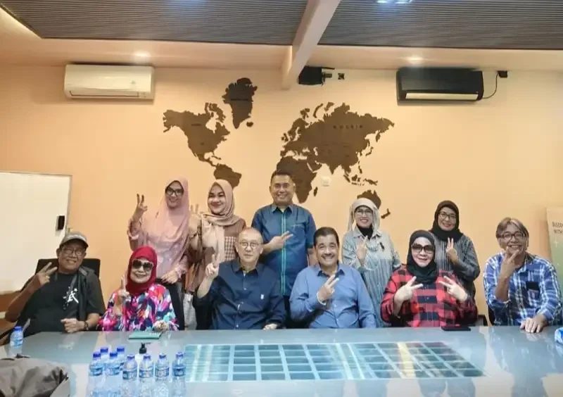 3-agustus,-mubes-dan-reuni-akbar-dp-ala-smpn-2-padang-digelar! 3-agustus,-mubes-dan-reuni-akbar-dp-ala-smpn-2-padang-digelar!