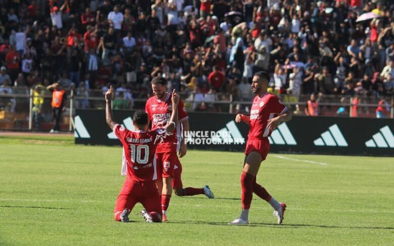 imbang-1-1,-semen-padang-fc-gagal-raih-kemenangan-atas-psm-makassar