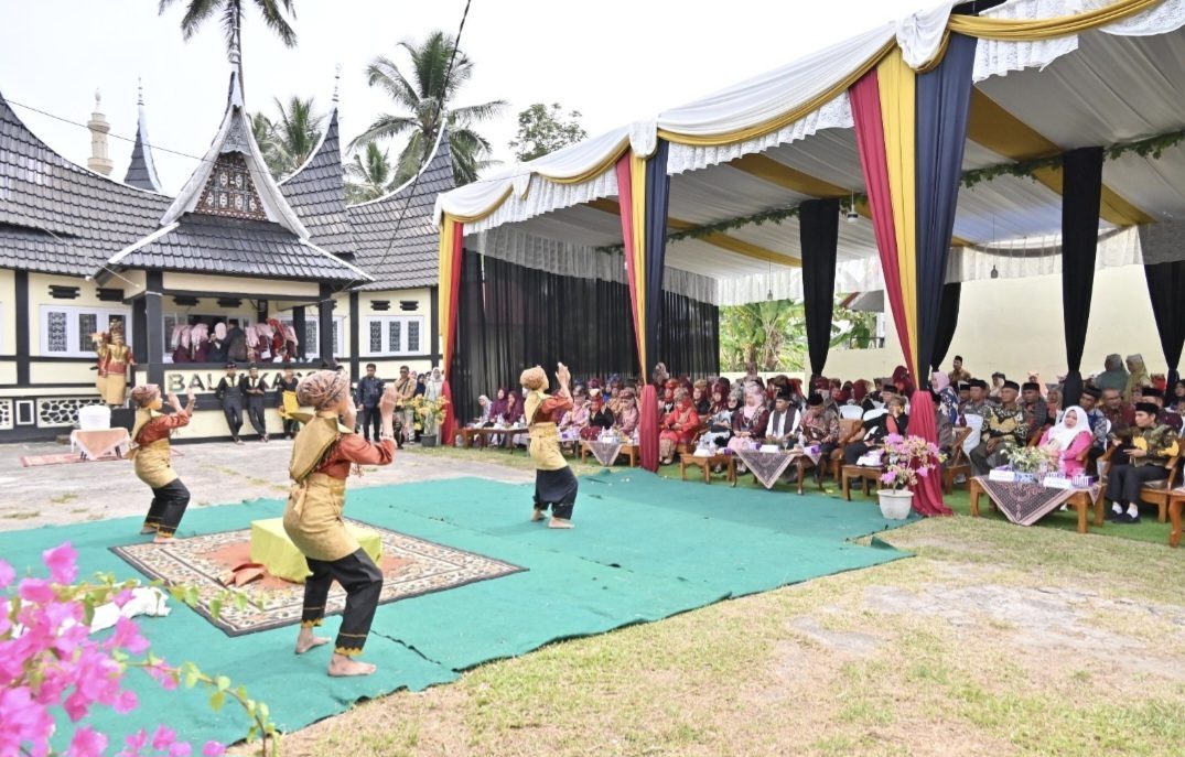 satu-nagari-satu-event-di-nagari-payobasuang,-wawako-elzadaswarman-beri-dukungan-pelestarian-adat satu-nagari-satu-event-di-nagari-payobasuang,-wawako-elzadaswarman-beri-dukungan-pelestarian-adat