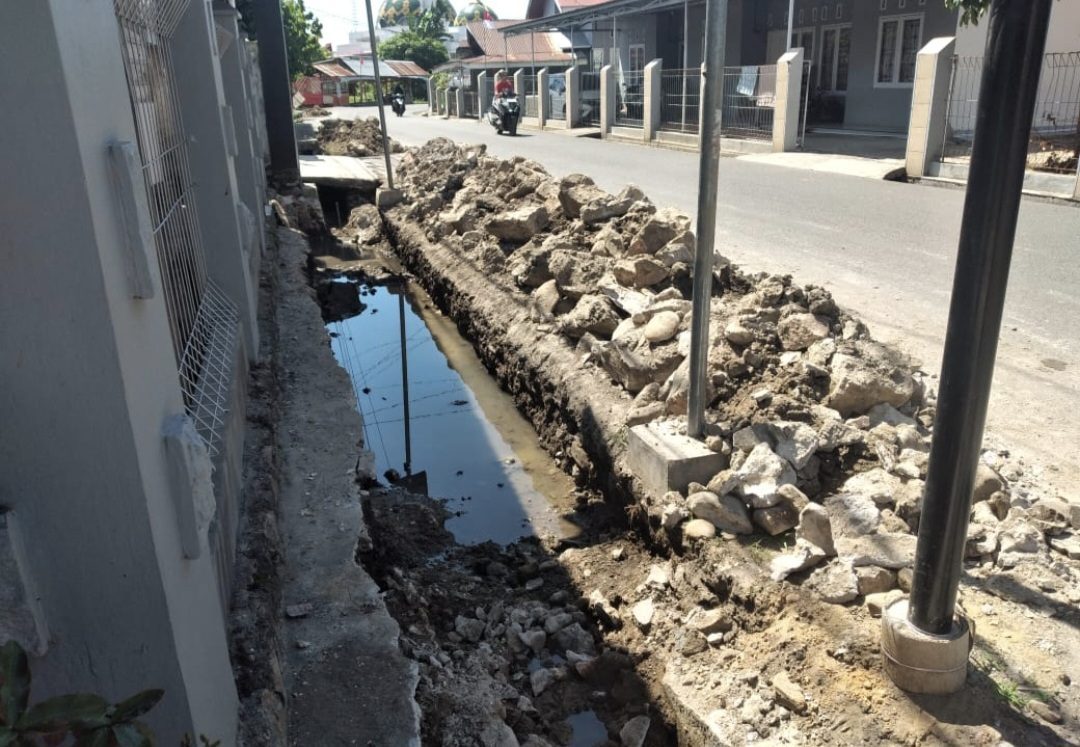 ruas-jalan-bonai-payakumbuh-ditingkatkan-dengan-pembangunan-drainase ruas-jalan-bonai-payakumbuh-ditingkatkan-dengan-pembangunan-drainase