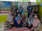 gelar-pelatihan-digitalisasi-marketing-umkm-pangan,-tim-dosen-politeknik-ati-padang-perkuat-pemasaran-dan-daya-saing-produk-kwt-sinar-pagi