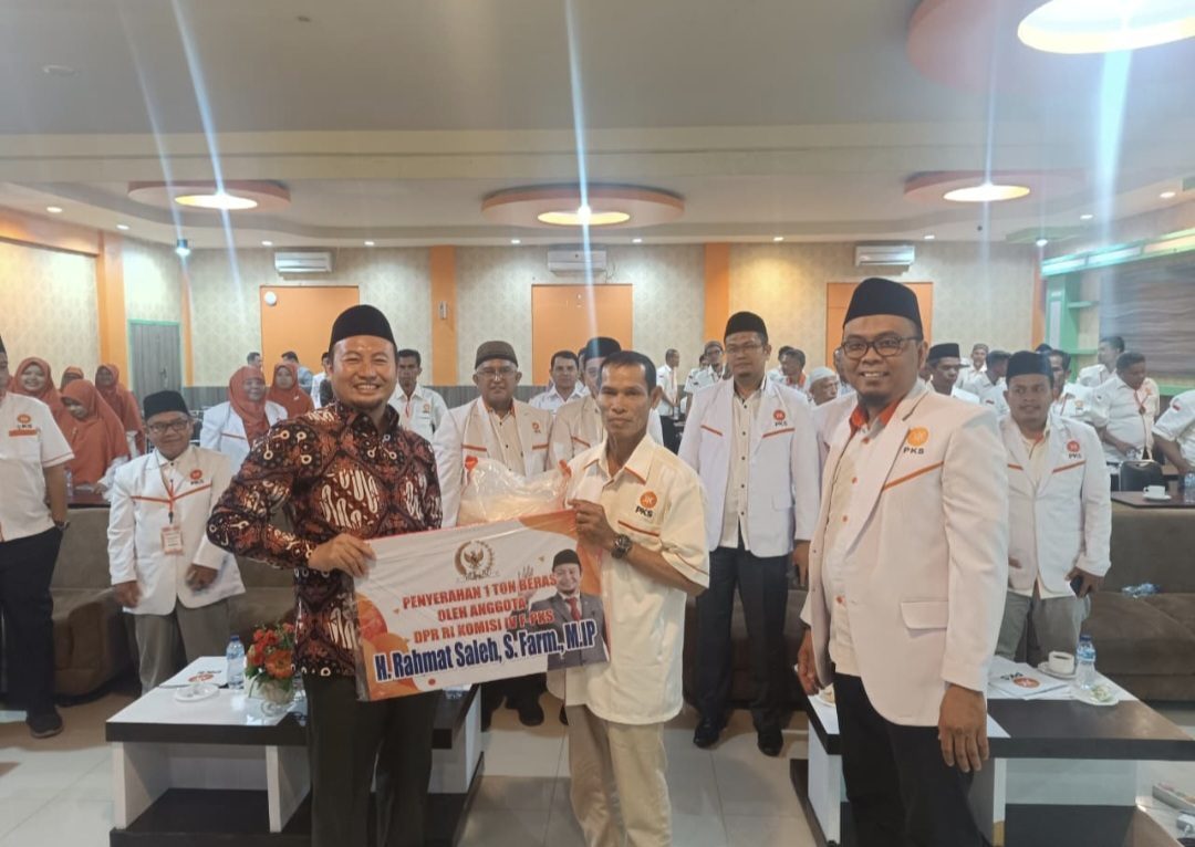 rahmat-saleh-ajak-kader-pks-pesisir-selatan-perkuat-komunikasi-dan-pelayanan-publik rahmat-saleh-ajak-kader-pks-pesisir-selatan-perkuat-komunikasi-dan-pelayanan-publik