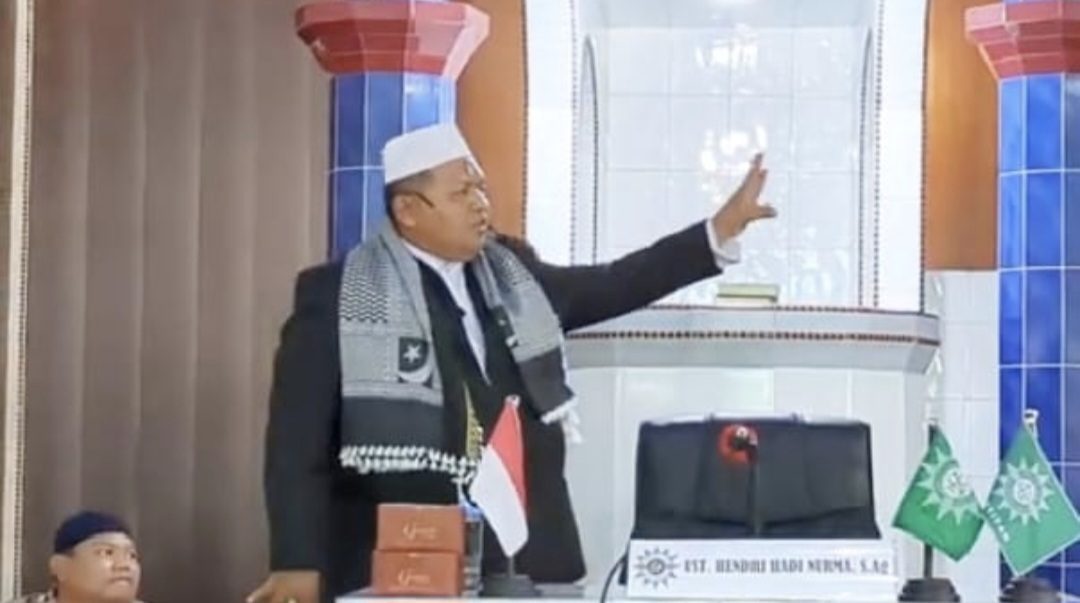 petualang-dakwah-anak-negeri-ustad-h-hendri-adi-nurma-makin-eksis-di-channel-youtube petualang-dakwah-anak-negeri-ustad-h-hendri-adi-nurma-makin-eksis-di-channel-youtube