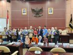 seminar-buku-prosumenesia,-rahmat-saleh-:-generasi-muda-aktor-demokrasi