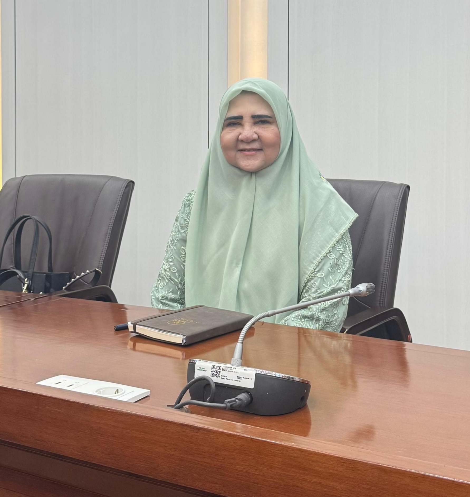 nevi-zuairina:-impor-bbm-satu-pintu-perkuat-pengawasan-harga-dan-ketahanan-energi nevi-zuairina:-impor-bbm-satu-pintu-perkuat-pengawasan-harga-dan-ketahanan-energi