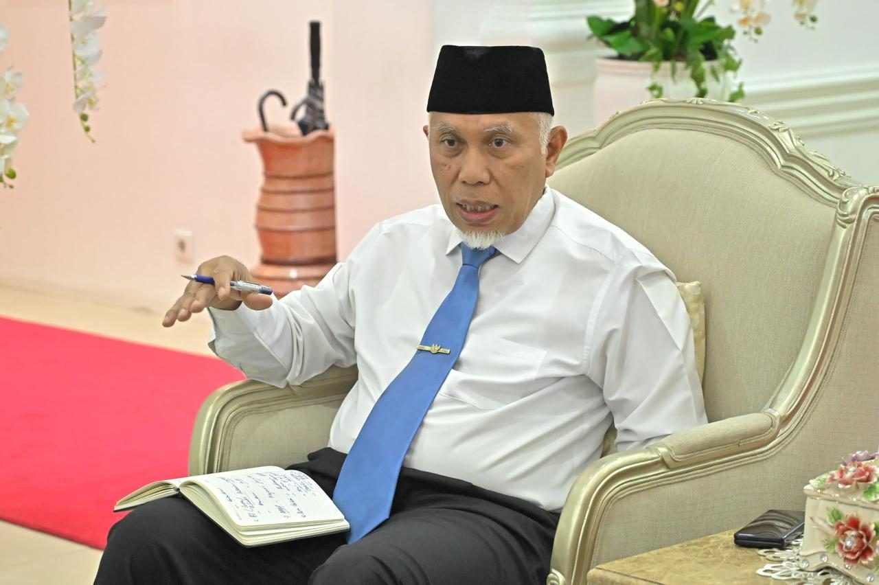 gubernur-mahyeldi-instruksikan-penertiban-tambang-ilegal-di-sumbar gubernur-mahyeldi-instruksikan-penertiban-tambang-ilegal-di-sumbar