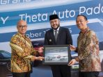 wako-fadly-amran-hadiri-grand-opening-showroom-mobil-listrik-cherry