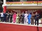 momentum-hut-tni-ke-80,-gubernur-mahyeldi-harapkan-makin-kuat-sinergi-antara-tni,-pemda-dan-masyarakat