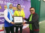 laga-final-kejuaraan-tenis-komunitas-piala-kapolda-sumbar-hingga-dinihari,-ini-para-juaranya!