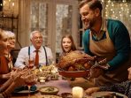dari-meja-thanksgiving-ke-dulang-badoa:-cerita-syukur-yang-tak-pernah-berubah