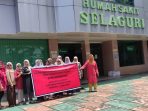 tuntut-pembayaran-hak-rp1,2-miliar,-17-karyawan-rs-selaguri-padang-eksekusi-aset-rumah-sakit