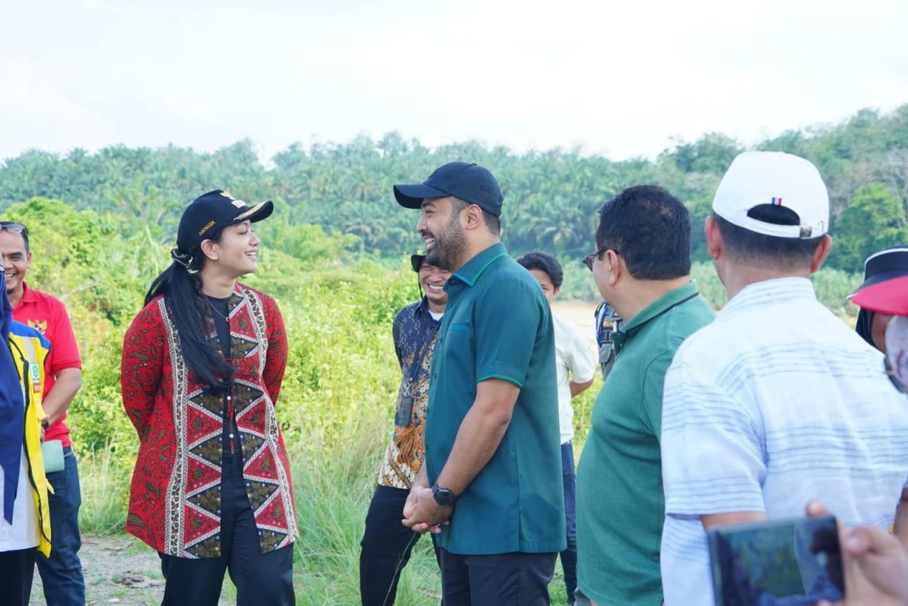 bupati-annisa-dampingi-anggota-dpr-ri-zigo-rolanda-tinjau-sejumlah-proyek-strategis bupati-annisa-dampingi-anggota-dpr-ri-zigo-rolanda-tinjau-sejumlah-proyek-strategis