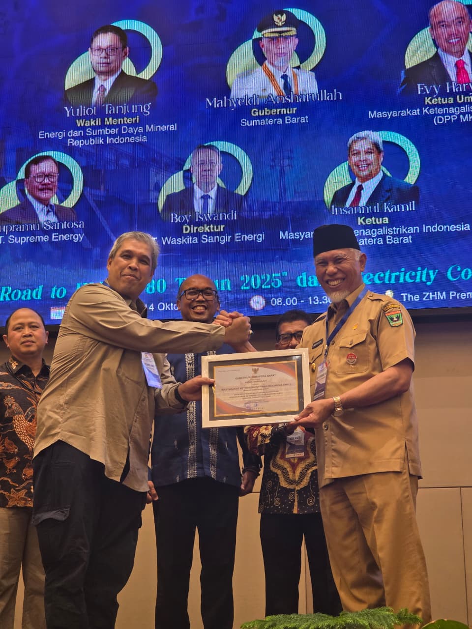 dorong-investasi-energi-hijau,-gubernur-mahyeldi:-sumbar-punya-potensi-luar-biasa dorong-investasi-energi-hijau,-gubernur-mahyeldi:-sumbar-punya-potensi-luar-biasa