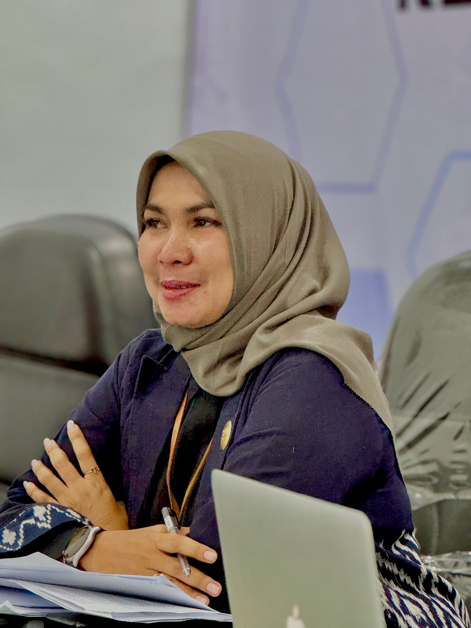 presentasi-monev-ki-sumbar,-ternyata-masih-ada-pimpinan-badan-publik-tidak-paham-uu-14-tahun-2008