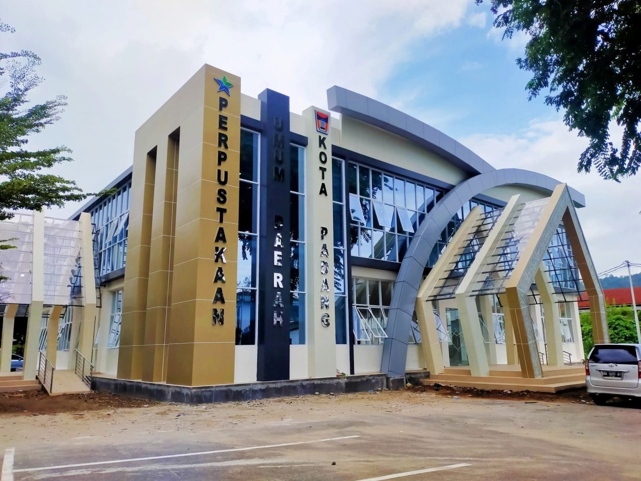 alhamdulillah!-gedung-pustaka-kota-padang-rampung,-bisa-dikunjungi-desember-nanti
