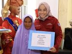 lkks-kota-payakumbuh-dan-indo-jalito-peduli-bagikan-130-paket-sembako 