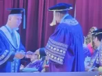 gubernur-mahyeldi-resmi-diwisuda-magister-manajemen-di-unishams-malaysia