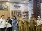 terima-tim-visitasi-faktual-ki-sumbar,-maifrizon:-sekwan-raih-nilai-sangat-baik