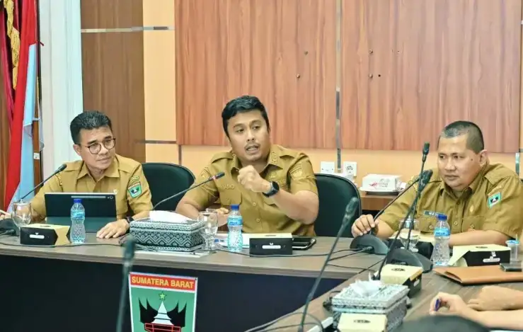 vasko-ruseimy:-pendekatan-sosial-dan-budaya-jadi-kunci-percepatan-tol-padang–pekanbaru vasko-ruseimy:-pendekatan-sosial-dan-budaya-jadi-kunci-percepatan-tol-padang–pekanbaru