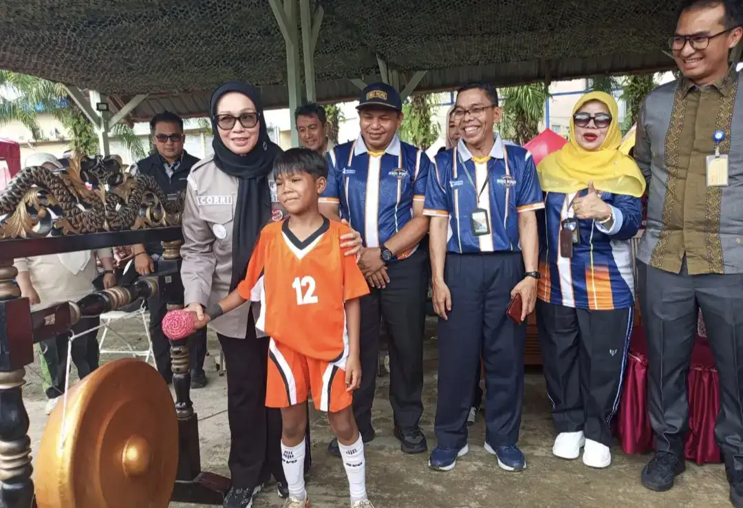 sepakbola-mini-kkg-pjok-padang-utara-cup-iii-dibuka,-79-tim-sekolahan-mulai-berlaga sepakbola-mini-kkg-pjok-padang-utara-cup-iii-dibuka,-79-tim-sekolahan-mulai-berlaga