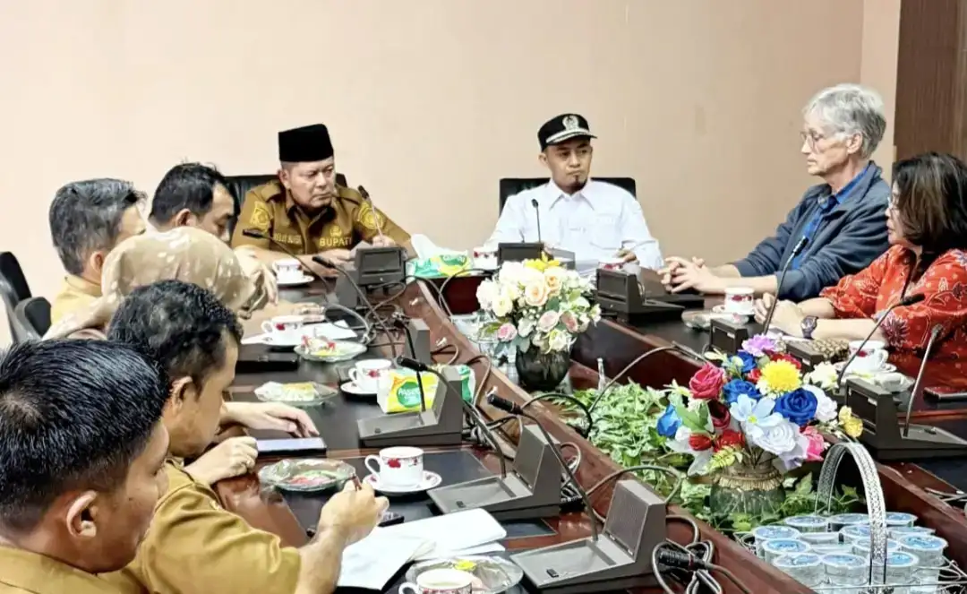 rencana-bantuan-kfw-jerman,-bupati-welly-suhery-optimis-hutan-terjaga-dan-rakyat-sejahtera rencana-bantuan-kfw-jerman,-bupati-welly-suhery-optimis-hutan-terjaga-dan-rakyat-sejahtera