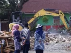 pemko-payakumbuh-tertibkan-bangunan-tanpa-izin-di-jalan-imam-bonjol-dan-padangdata-tanahmati