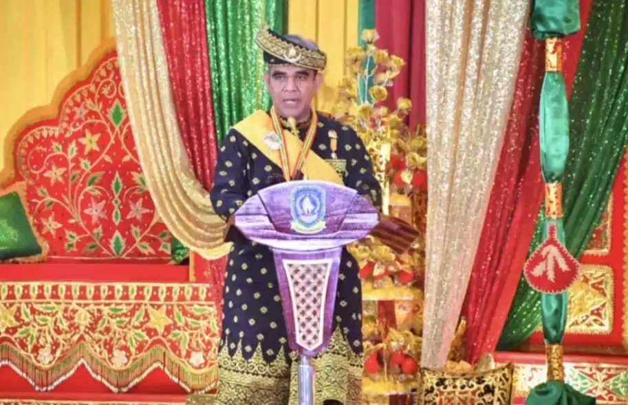 ketua-lkaam-sumbar-fauzi-bahar-dt.-sati-hadiri-anugerah-gelar-adat-lam-kepri-untuk-ketua-mpr-ahmad-muzani ketua-lkaam-sumbar-fauzi-bahar-dt.-sati-hadiri-anugerah-gelar-adat-lam-kepri-untuk-ketua-mpr-ahmad-muzani