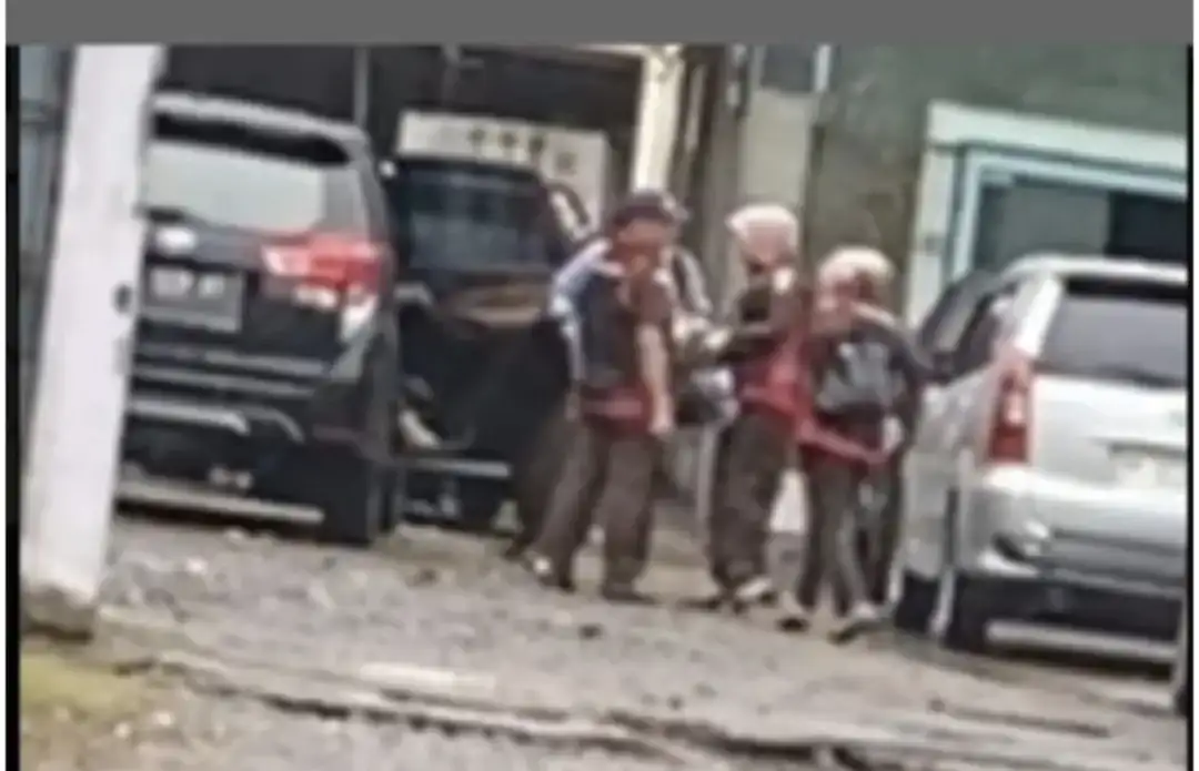 kejari-padang-geledah-rumah-dan-kantor-bos-pt-benal-inchsan-persada
