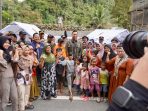 tinjau-jalan-putus-lembah-anai,-menko-infrastruktur-ahy:-sumbar-harus-bangkit