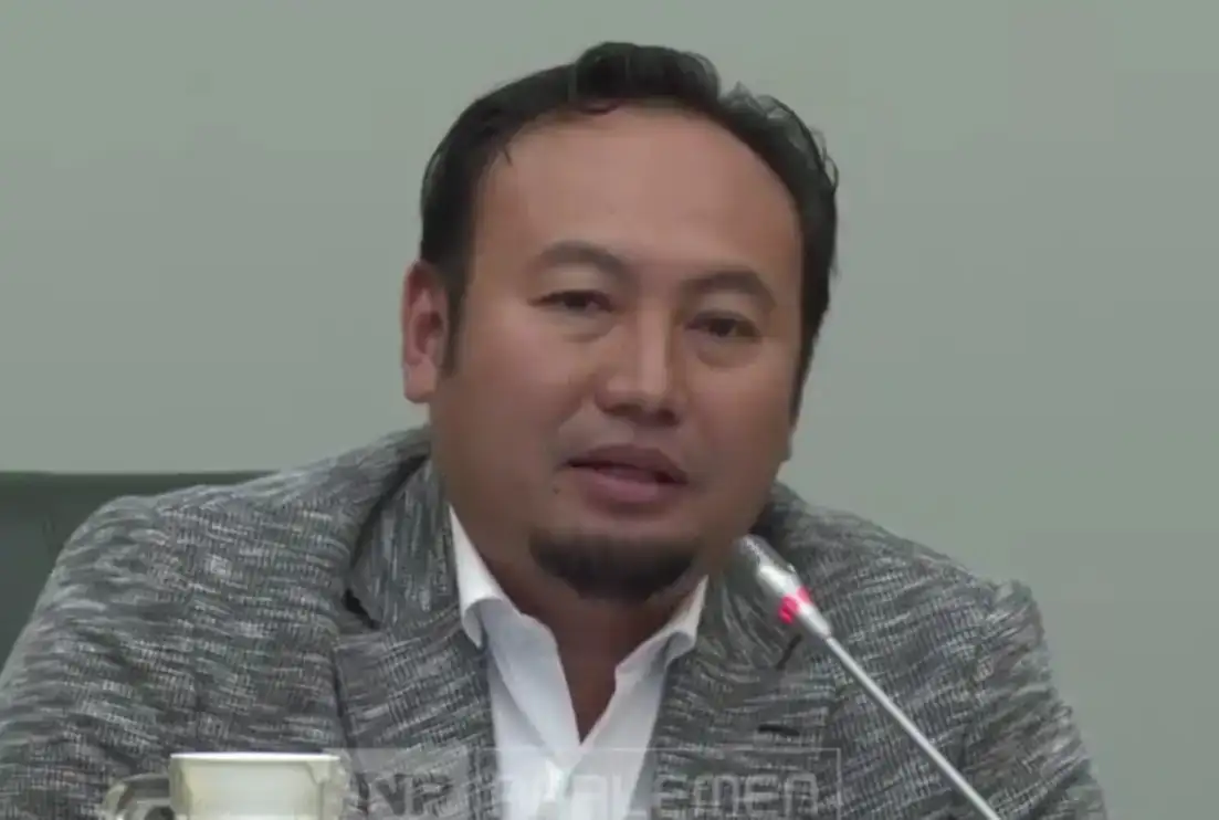 rahmat-saleh-dorong-aset-sawit-ilegal-untuk-pemulihan-infrastruktur-sumatera